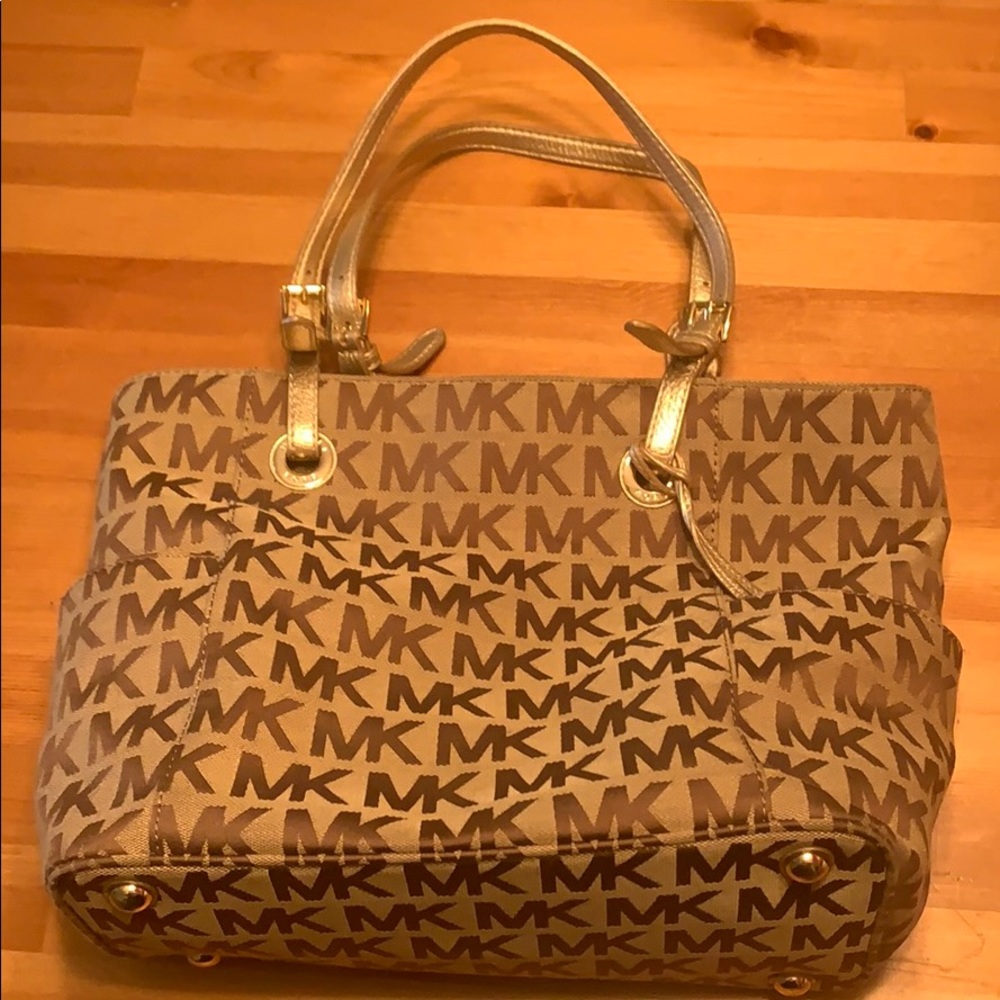 MK tank purse